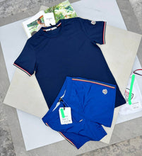 Load image into Gallery viewer, Tshirt
