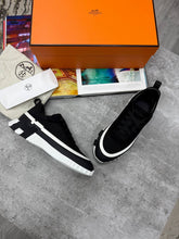 Load image into Gallery viewer, Shoes