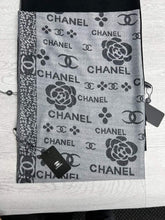 Load image into Gallery viewer, Scarf