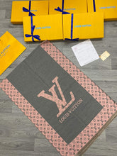 Load image into Gallery viewer, Scarf