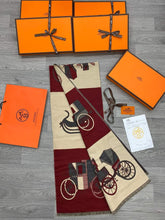 Load image into Gallery viewer, Scarf