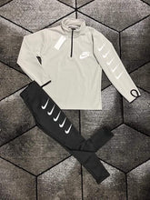 Load image into Gallery viewer, Tracksuit