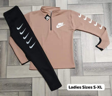 Load image into Gallery viewer, Tracksuit