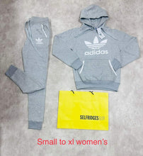 Load image into Gallery viewer, Tracksuit