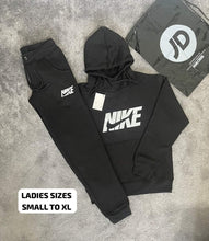 Load image into Gallery viewer, Tracksuit