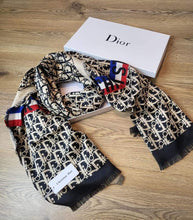 Load image into Gallery viewer, Scarf