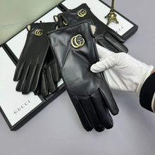 Load image into Gallery viewer, Glove