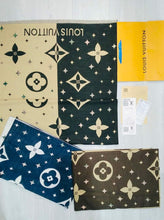 Load image into Gallery viewer, Scarf