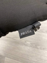 Load image into Gallery viewer, Glove