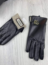 Load image into Gallery viewer, Glove