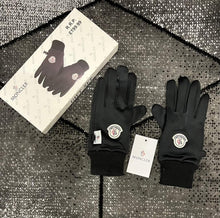 Load image into Gallery viewer, Glove