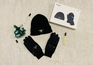 Glove