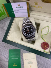 Load image into Gallery viewer, Watch