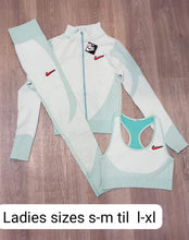 Load image into Gallery viewer, Ladies tracksuit