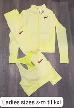 Load image into Gallery viewer, Ladies tracksuit