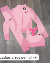 Load image into Gallery viewer, Ladies tracksuit