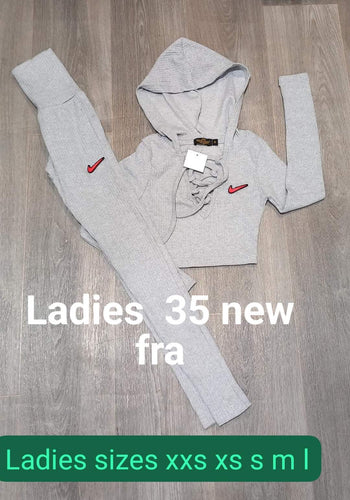 Ladies tracksuit