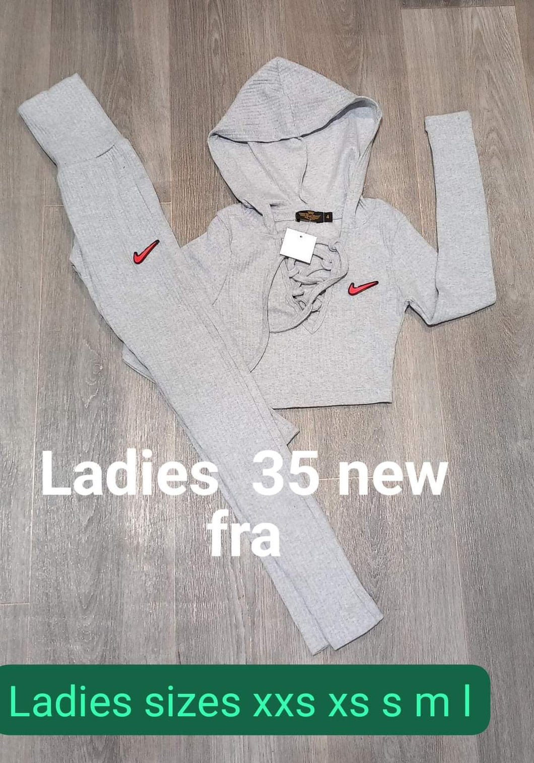 Ladies tracksuit