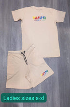 Load image into Gallery viewer, Tshirt