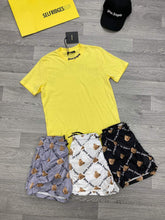 Load image into Gallery viewer, Tshirt