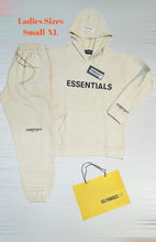 Load image into Gallery viewer, Ladies tracksuit