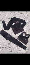 Load image into Gallery viewer, Tracksuit