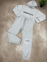 Load image into Gallery viewer, Tracksuit