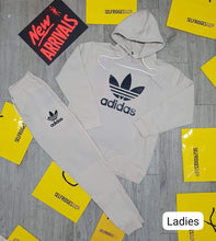 Load image into Gallery viewer, Ladies tracksuit