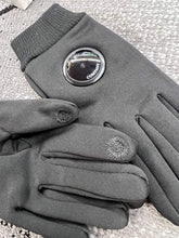 Load image into Gallery viewer, Glove