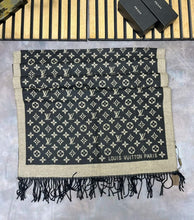 Load image into Gallery viewer, Scarf