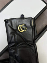 Load image into Gallery viewer, Glove