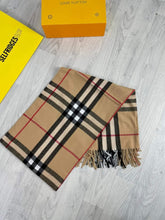 Load image into Gallery viewer, Scarf