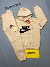 Load image into Gallery viewer, Tracksuit