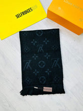 Load image into Gallery viewer, Scarf