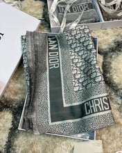 Load image into Gallery viewer, Scarf