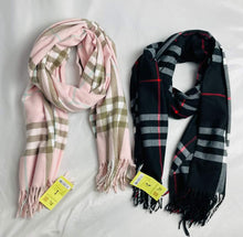 Load image into Gallery viewer, Scarf