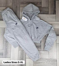 Load image into Gallery viewer, tracksuit