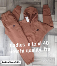 Load image into Gallery viewer, tracksuit