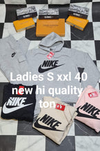 Load image into Gallery viewer, Tracksuit