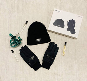 Glove