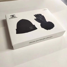 Load image into Gallery viewer, Glove