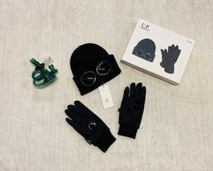 Glove