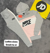 Load image into Gallery viewer, Tracksuit