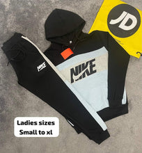 Load image into Gallery viewer, Tracksuit