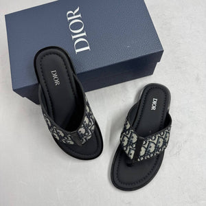 Slipper