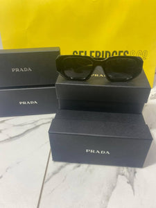 Sunglass