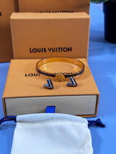 Load image into Gallery viewer, Bracelet