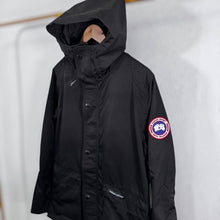 Load image into Gallery viewer, Jacket