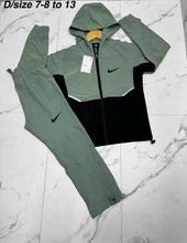 Load image into Gallery viewer, Tracksuit