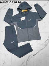 Load image into Gallery viewer, Tracksuit